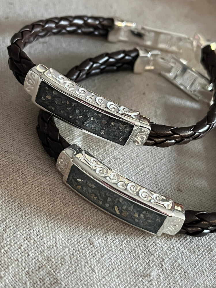 Ashes set in resin Men’s leather bracelet